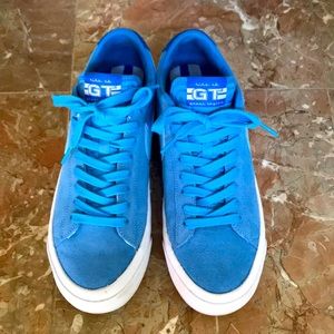 Nike SB Zoom Blazer Low Pro GT Skate Shoe Size 9